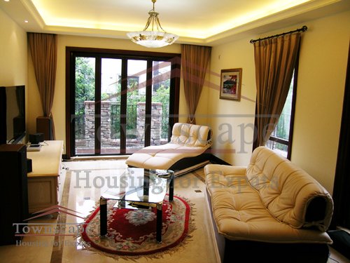 hongqiao for rent 6 BR huge villa with big garden for rent Hongqiao District