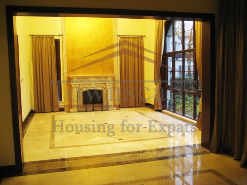 hongqiao apartment for rent 6 BR huge villa with big garden for rent Hongqiao District