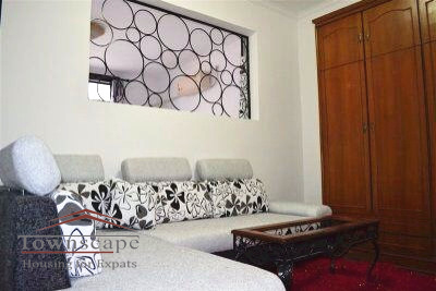 jingan apartment rent Renovated old apartment with garden for rent near Jingan Temple