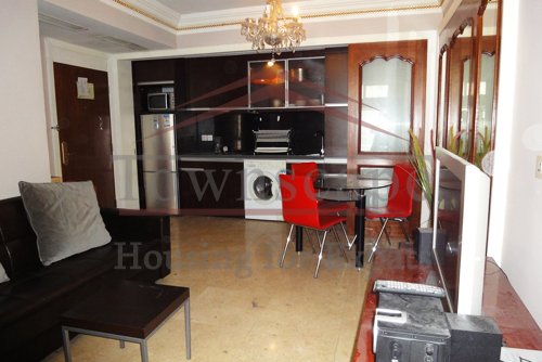  Apartment for rent near Jingan Temple metro line 2 & 11