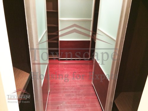 lujiazui apartment rent Unfurnished Shimao Riviera with river view
