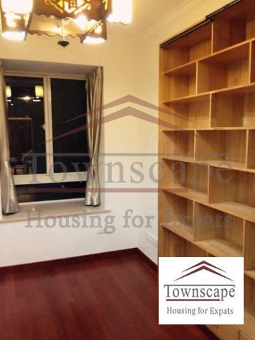 jingan apartment shanghai for rent 3 BR Manhattan Heights for rent in Jingan Temple District