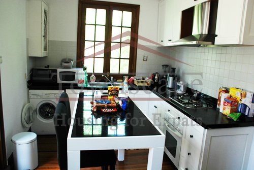 apartment for rent in former french concession 2 Level Old apartment with terrace for rent in french concession