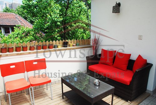 apartment for rent in former french concession 2 Level Old apartment with terrace for rent in french concession