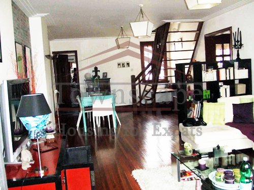 old apartment for rent in former french concession 2 Level Old apartment with terrace for rent in french concession