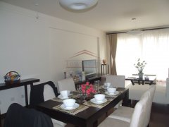 Clean 2BR in a nice apartment,Near Xin Tian Di