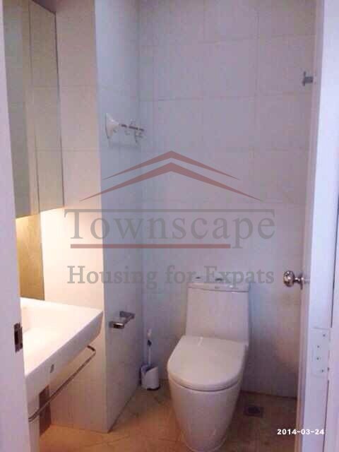 shanghia apartment for rent Renovated 3 BR apartment at high floor for rent near Jiao Tong university