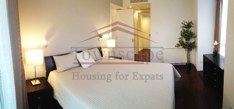 Jingan rent 4 BR High floor and great view renovated manhattan heights apartment for rent