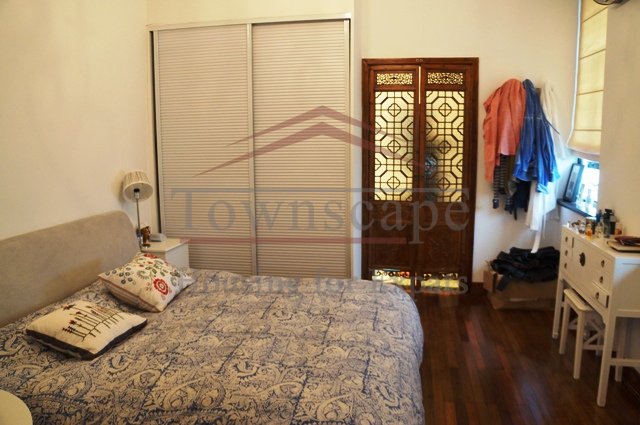 shanghai apartment for rent Lane house with terrace (60 sqm) with wall heating in the heart of french concession