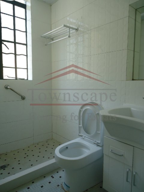 lanehouse rent in French concession Old apartment with garden for rent in french concession