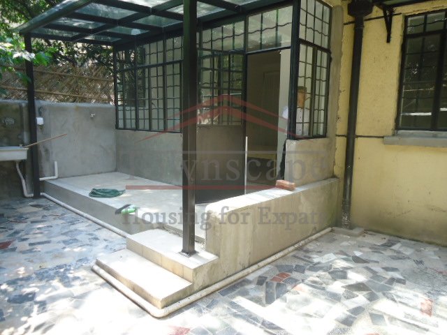 garden lanehouse rent french concession Old apartment with garden for rent in french concession