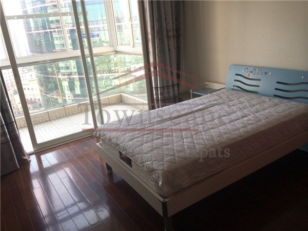 shanghai real estate Big 4 BR Manhattan Heights apartment for rent