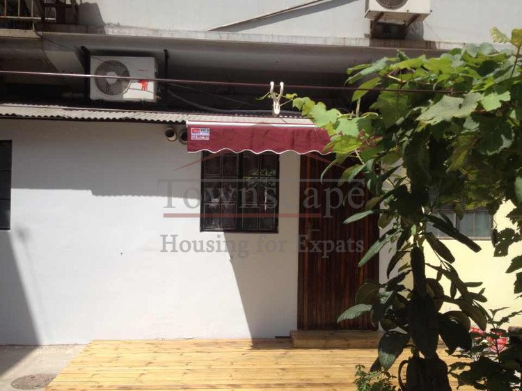 xintiandi rentals Old apartment for rent in the heart of former french concession