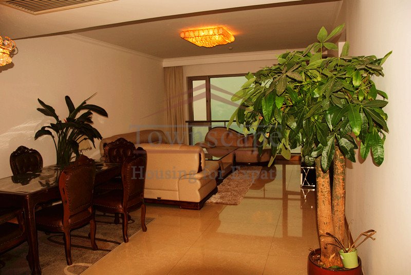 shanghai pudong rental Top floor Shimao Riviera in pudong for rent with amazing view