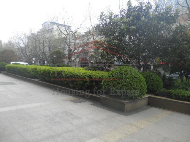  Bright office on Middle Fu Xing road