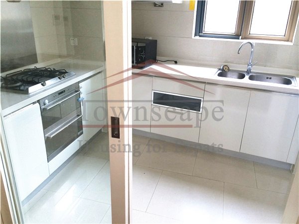 xiangmei garden pudong Bright apartment for rent in Pudong near Century Park