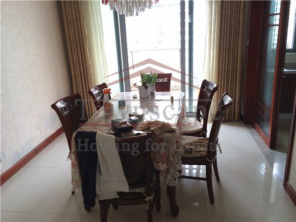 pudong rent shanghai Apartment on high floor for rent in lujiazui