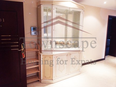 expats live in shimao riviera Shimao Riviera apartment in pudong for rent high floor