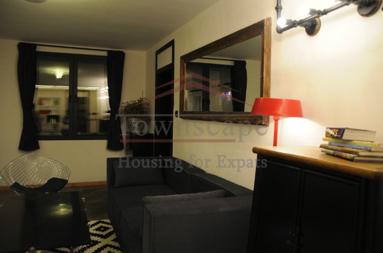 rent shanghai french concession Floor heated old apartment with terrace in former french concession