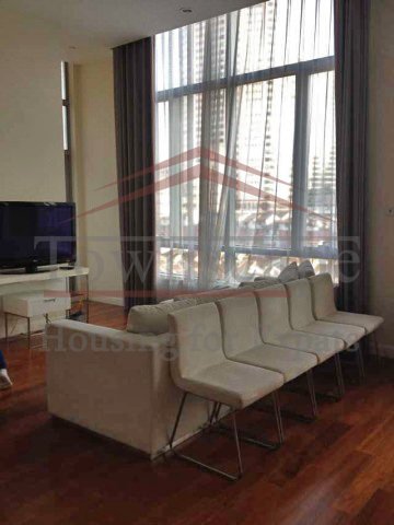 River house for rent Bright apartment for rent in Jingan Temple district