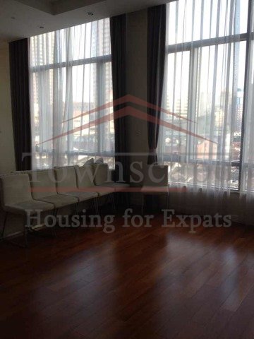 River house apartment for rental Bright apartment for rent in Jingan Temple district