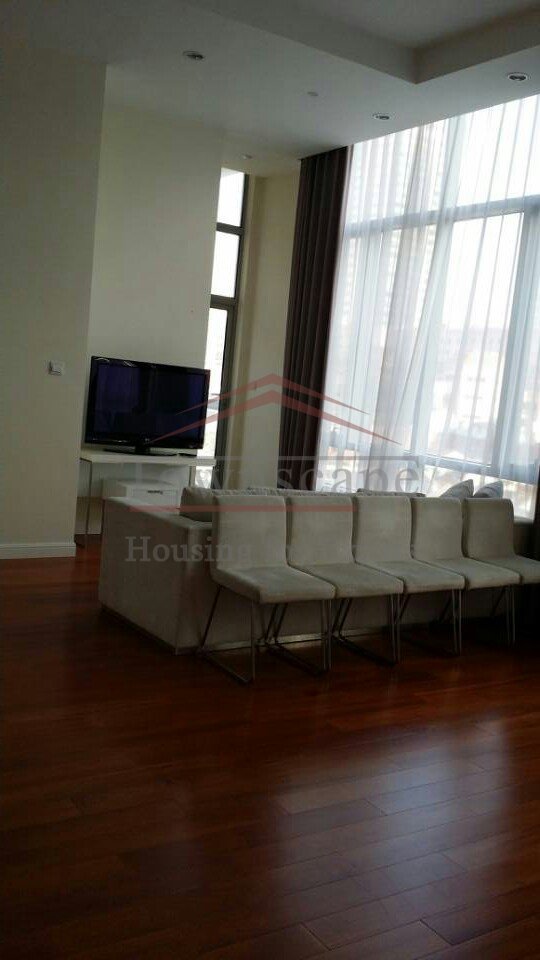 River house apartment for rental Bright apartment for rent in Jingan Temple district