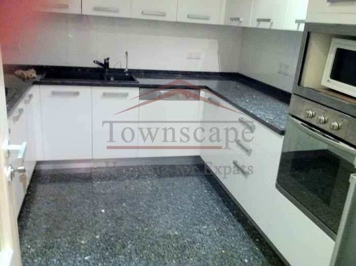 House rental Shanghai High floor big Parkview Apartment for rent near Zhongshan Park