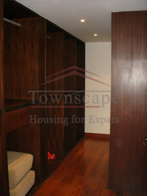 zhongshan park rentals High floor and big Parkview Apartment for rent near Zhongshan Park