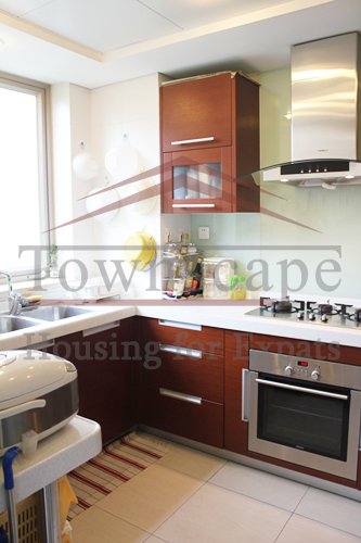 yanlord town for rent 4 BR and terrace Yanlord Town apartment for rent in Lujiazui near Century Park