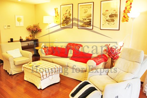 yanlord town shanghai for rental 4 BR and terrace Yanlord Town apartment for rent in Lujiazui near Century Park