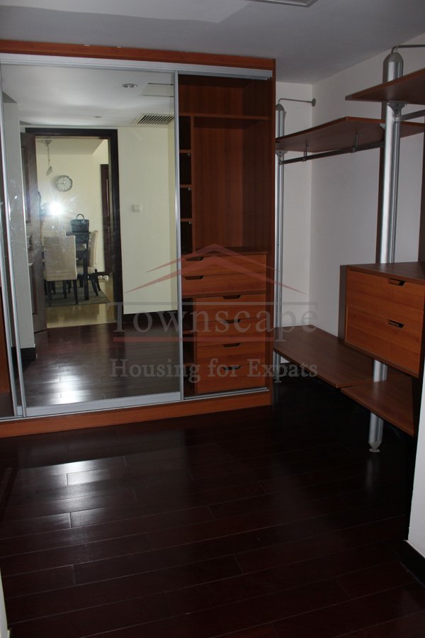 xintiandi shanghai rent Big 4 BR renovated apartment in Central Park in Xintiandi