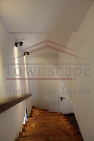 house rental shanghai 2 level wall heated old apartment on Middle Huaihai road