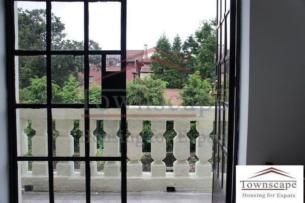 apartments for rent in shanghai Lane House with balcony near Middle Huaihai road