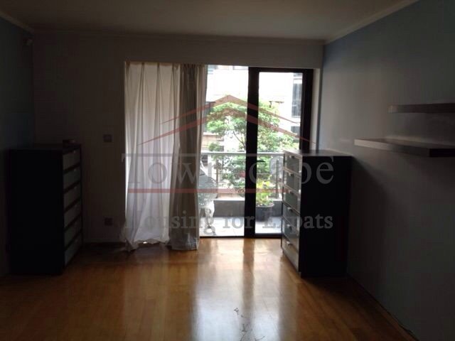 renting villa in shanghai Big 4BR 2 Level duplex Diamond Apartment for rent