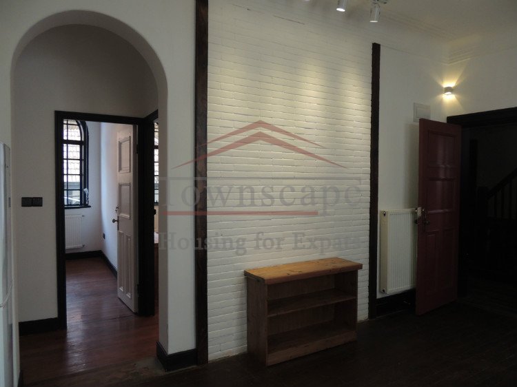 huashan rent shanghai Renovated old apartment for rent with fierplace and wall heating
