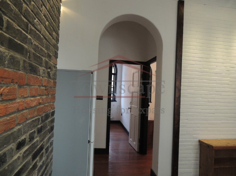 huashan rent shanghai Renovated old apartment for rent with fierplace and wall heating