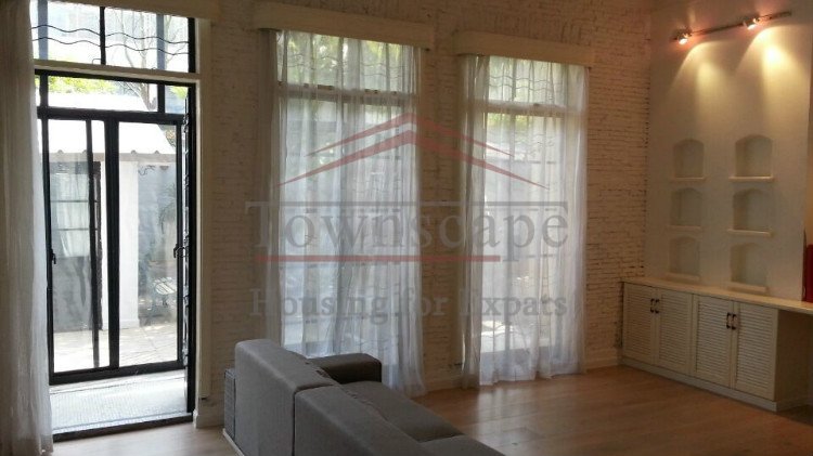 wall heated apartment for rent Apartment with terrace and wall heating for rent in center of Shanghai