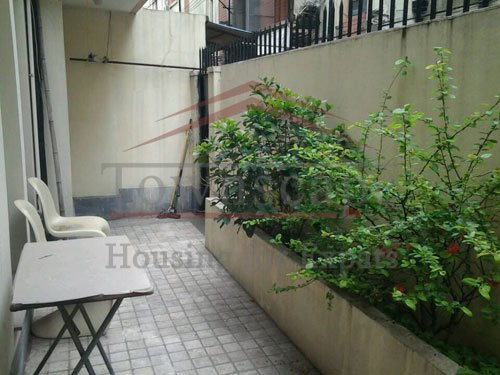 changshu road rent apartment 2 Level lane house with terrace and wall heating on changshu road rent in Shanghai