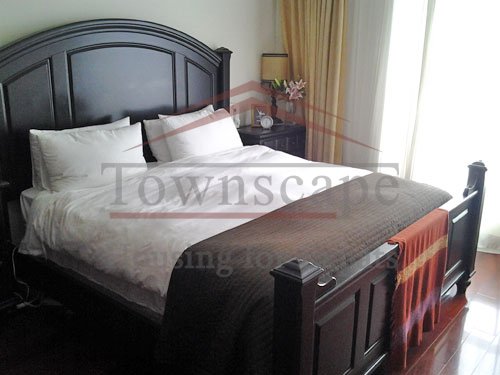 apartment for rent shanghai Nice apartment in Jingan area with balcony on Jiangsu road