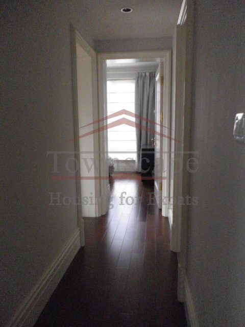 shama huashan shanghai Luxury high floor renovated apartment with floor heating in center of shanghai