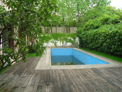 2 Level villa with swimming pool and garden for rent near Hon