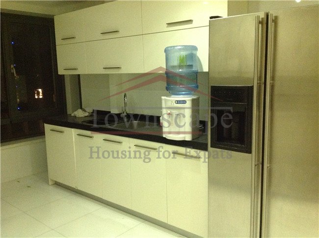 new apartment in shanghai for rent 4 BR unfurnished apartment in French Concession