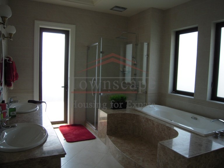 renovated villa for rent in shanghai Beautifil 2 level villa with big garden for rent