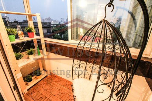 Huaihai road apartments rent for shanghai Nicely furnished and renovated apartment near Huaihai middle road