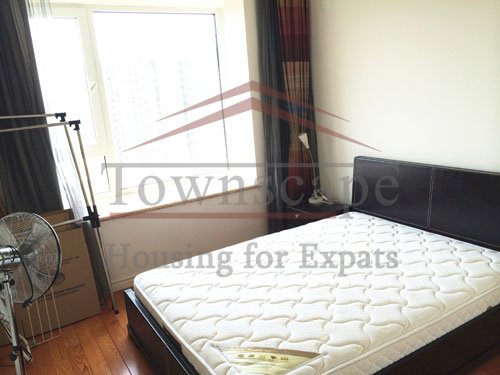 bright renovated Skyline mansion for rent in pudong High floor recently renovated Skyline Mansion in Pudong