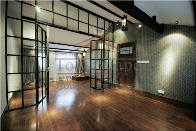 french concession for rent with roof terrace 2 level lane house with terrace and wall heating in center of Shanghai