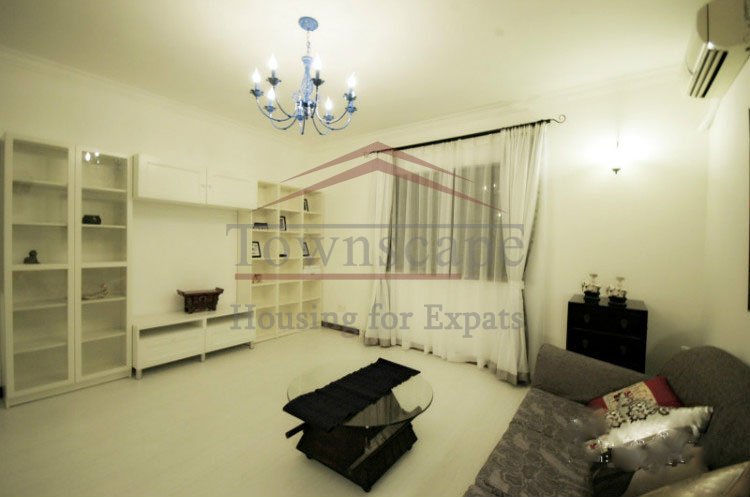 renting apartment in shanghai 2 level lane house for rent in French Concession