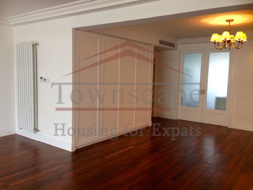 floor heated apartment for rent in Shanghai Unfurnished apartment with floor heating for rent in the center of Shanghai