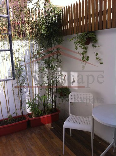 yanan road rent shanghai with terrace 1 BR studio with terrace for rent on Yananzhong road in french concession