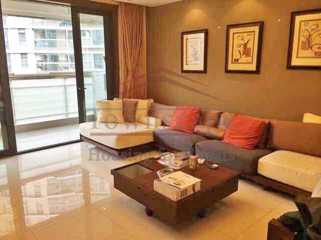 flat rental in carnival court shanghai Nicely furnished and renovated apartment for rent in Carnival court